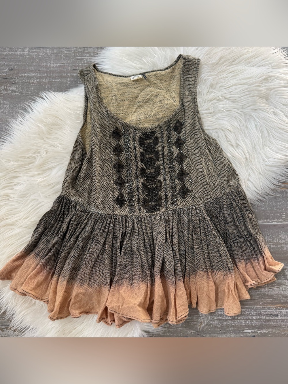 Anthropologie Akemi + Kin Anaphora Sequin Peplum Tank Top Small Boho Embellished - Picture 3 of 3